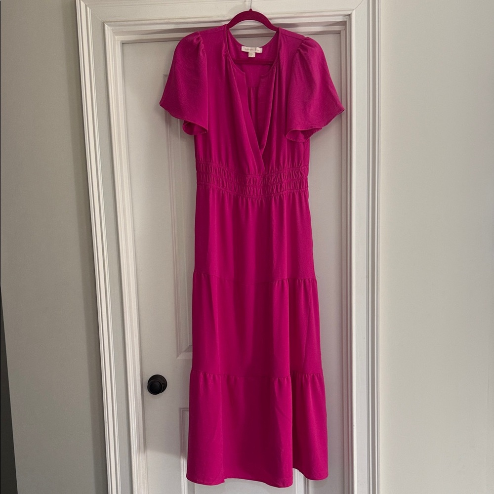 Chic Fuchsia Midi Dress